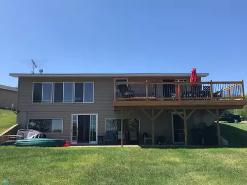 14333 Oak Ridge Rd, Lake Park, MN 56554