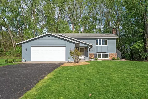 5230 Arrowood Ln N, Plymouth, MN 55442