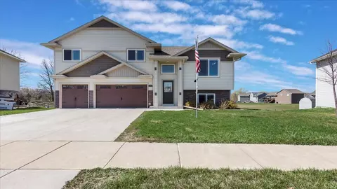 332 Terning Way, Howard Lake, MN 55349