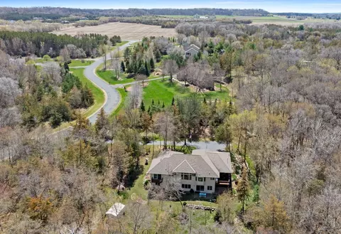 366 Deer Valley Dr, Hudson, WI 54016