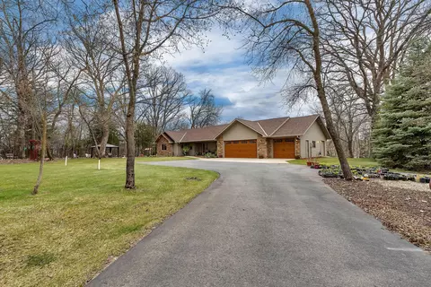 21173 Westbrook Dr, Cold Spring, MN 56320