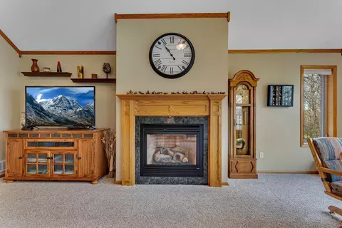 Living - 21173 Westbrook Dr, Cold Spring, MN 56320 photo 2 of 7
