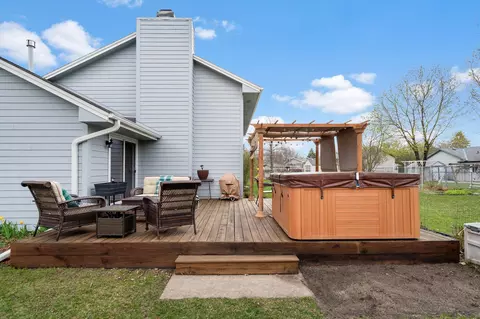 Exterior - 10959 Xylon Ct, Champlin, MN 55316 photo 3 of 4