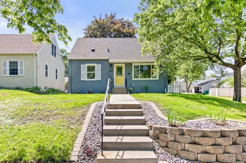 2900 Jersey Ave S, Saint Louis Park, MN 55426