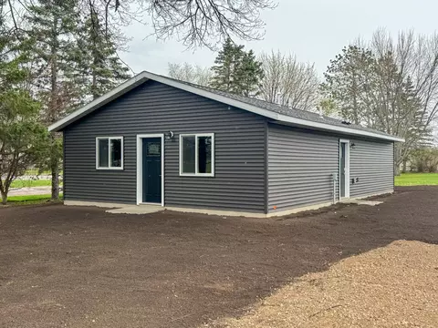 902 7th Ave NE, Little Falls, MN 56345