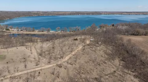 37658 S Eagle Lake Rd, Battle Lake, MN 56515