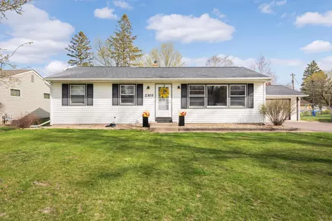 2303 Randy Ave, White Bear Lake, MN 55110