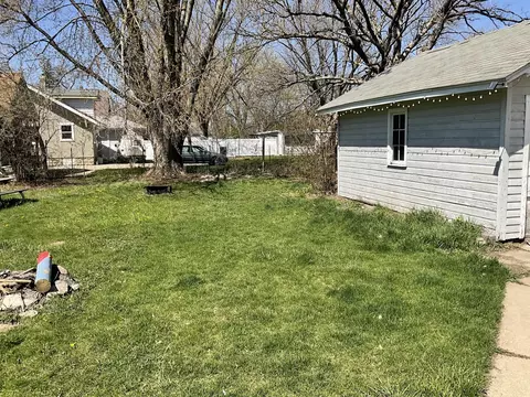 706 8th St SE, Austin, MN 55912 photo 17