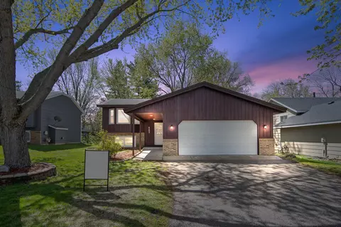 4403 W 141st St, Savage, MN 55378