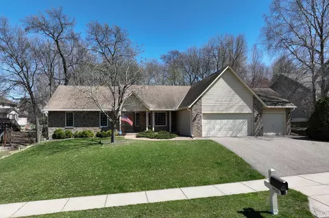 13530 Danube Ln, Rosemount, MN 55068