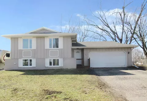 16687 Galena Ave W, Rosemount, MN 55068