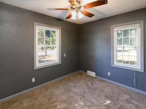 210 Wabasha St, Saint Peter, MN 56082 photo 15