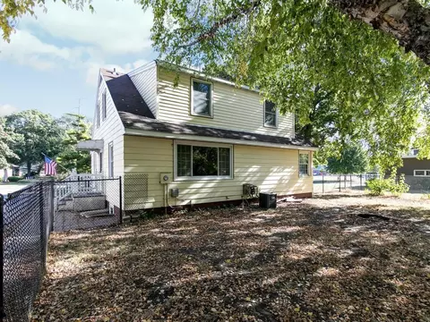 210 Wabasha St, Saint Peter, MN 56082 photo 34