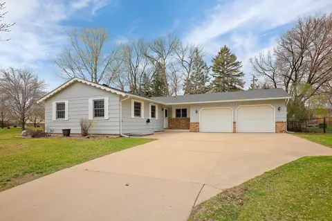 8133 Sunkist Blvd, Brooklyn Park, MN 55444