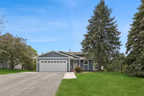2648 Copper Cliff Trl, Woodbury, MN 55125
