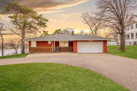 521 6th Ave W, Alexandria, MN 56308