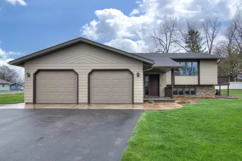 s141 Golfview Drive, Spring Valley, WI 54767