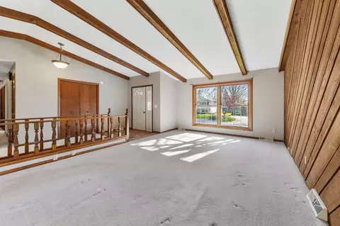 Living - 18 Mitchell Dr, Faribault, MN 55021 photo 1 of 3