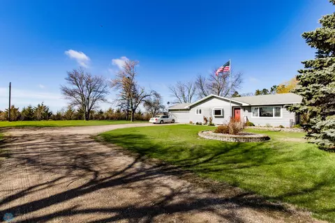 13618 57th St SE, Enderlin, ND 58027