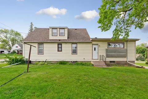 305 7th Ave W, Ellendale, MN 56026 photo 3