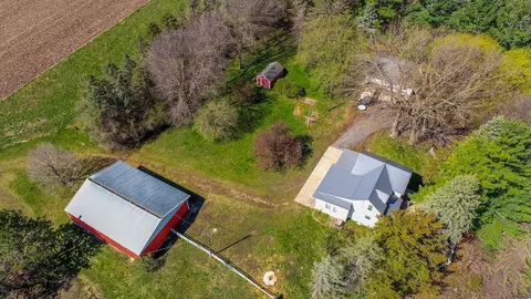 540 8th St SW, Pine Island, MN 55963