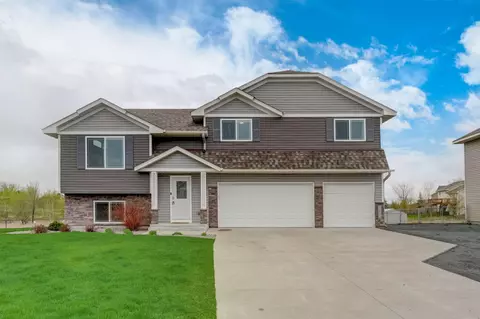 31093 Regal Ave, Shafer, MN 55074