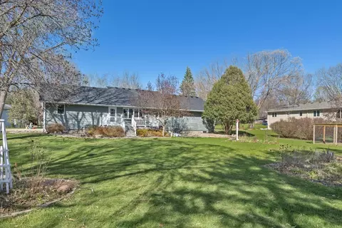 1659 Buckingham Path, Faribault, MN 55021 photo 5