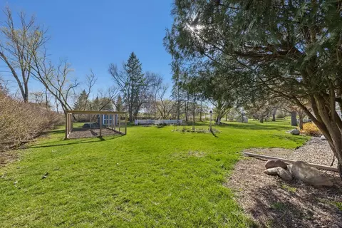 1659 Buckingham Path, Faribault, MN 55021 photo 8