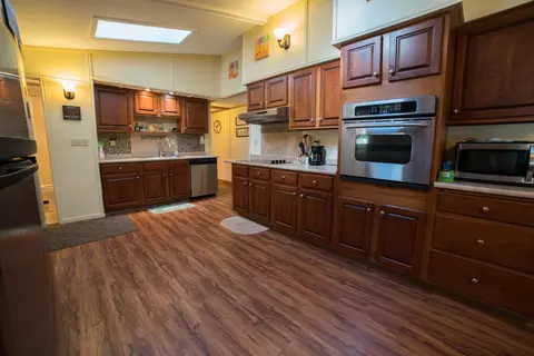 30259 E Shore Dr, Pengilly, MN 55775