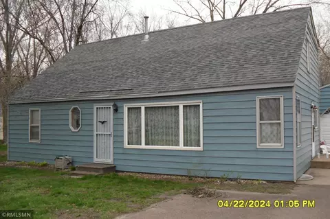 8815 Naples St NE, Blaine, MN 55449