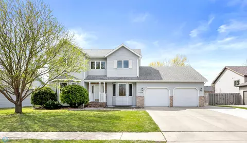 3008 37 12 Ave S, Fargo, ND 58104