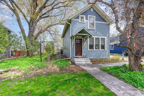 1019 5th Ave S, Stillwater, MN 55082