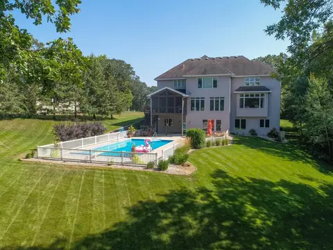 2117 White Oak Cir NE, Alexandria, MN 56308