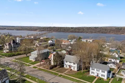 817 3rd St, Hudson, WI 54016 photo 6