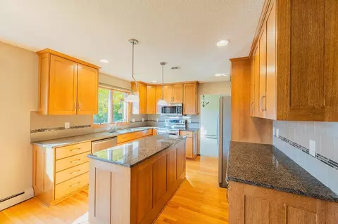 3401 7th Ave E, Hibbing, MN 55746