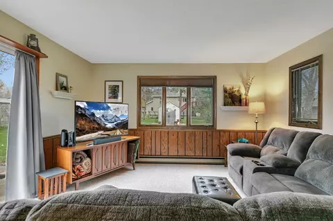 5835 Sandy Dr, Saint Cloud, MN 56303 photo 8