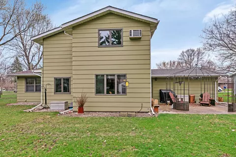 5835 Sandy Dr, Saint Cloud, MN 56303 photo 25