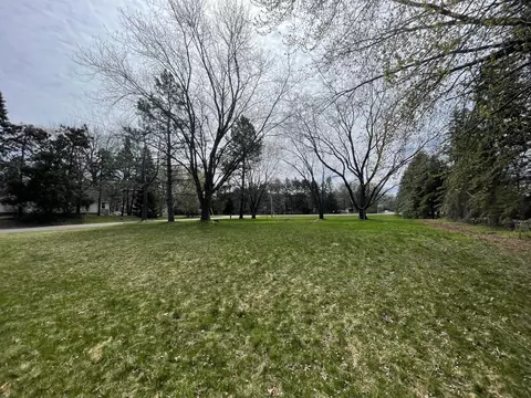 5201 Latta St, White Bear Township, MN 55110