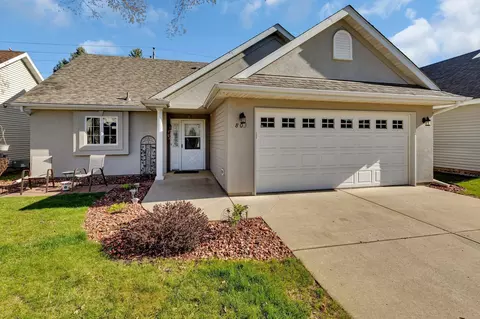 803 Aspen Cir, Waite Park, MN 56387