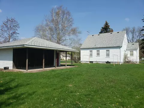 237 4th Ave NE, Cambridge, MN 55008 photo 3