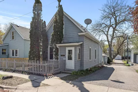 1056 Hatch Ave, Saint Paul, MN 55103