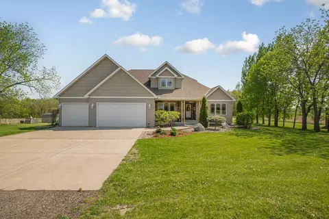 2810 130th St W, Faribault, MN 55021