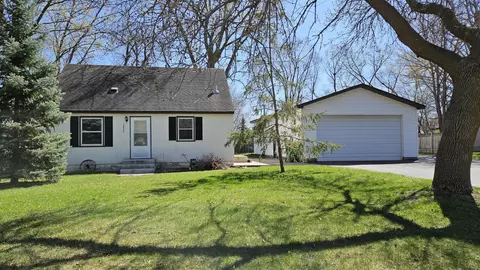 2830 118th Ln NW, Coon Rapids, MN 55433