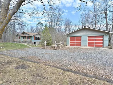 33948 E Deer Lake Rd, Grand Rapids, MN 55744