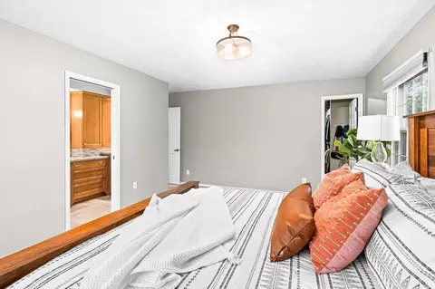 1922 Valhalla Dr, Duluth, MN 55811 photo 10