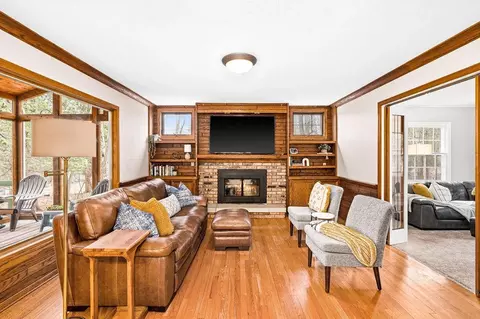 1922 Valhalla Dr, Duluth, MN 55811 photo 4
