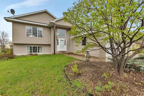 12959 Carole Dr, Becker, MN 55308