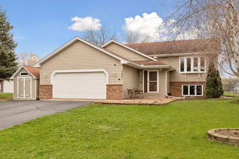 12601 92nd Pl N, Maple Grove, MN 55369
