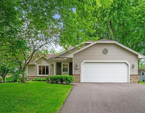 9273 Ranchview Ln N, Maple Grove, MN 55369