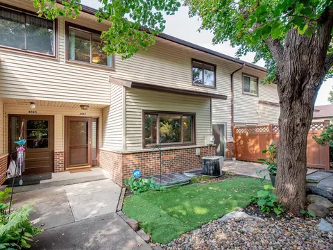 4097 Foss Rd #146, Saint Anthony, MN 55421